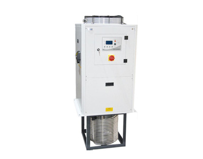 如何保持工業(yè)油冷機溫度并減少工具機誤差